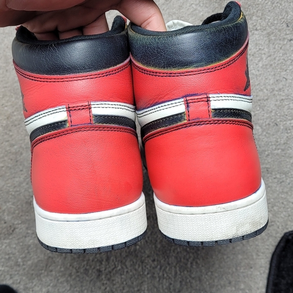 Air Jordan 1 SB - Picture 4 of 8